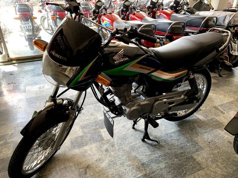 HONDA DELUX 125CC 1