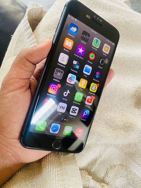 Iphone 8plus 256 Gb Non Pta Scrachless Waterpack 10