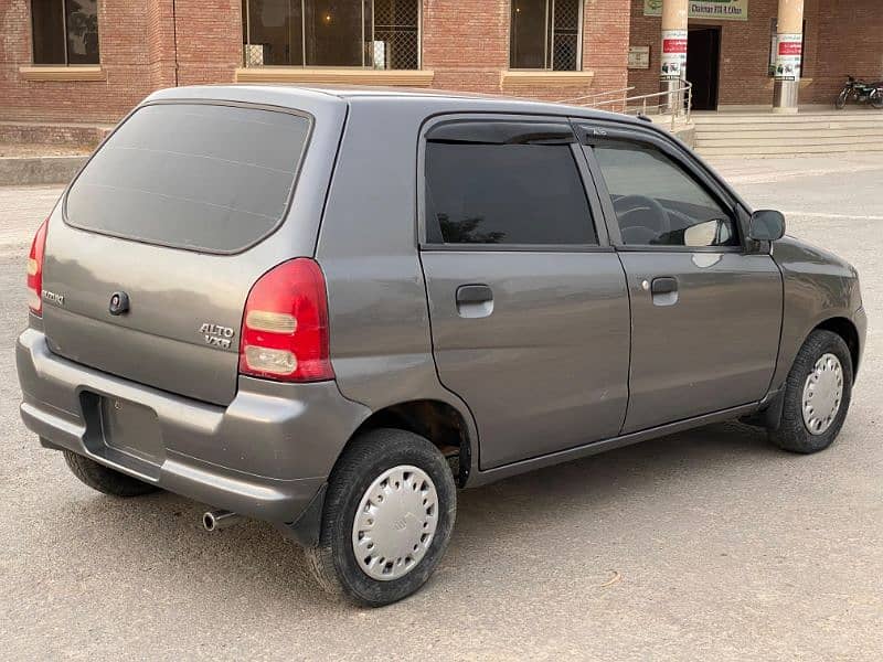 Suzuki Alto 2011 5