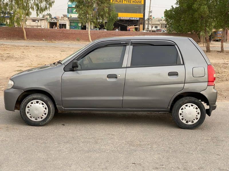 Suzuki Alto 2011 6