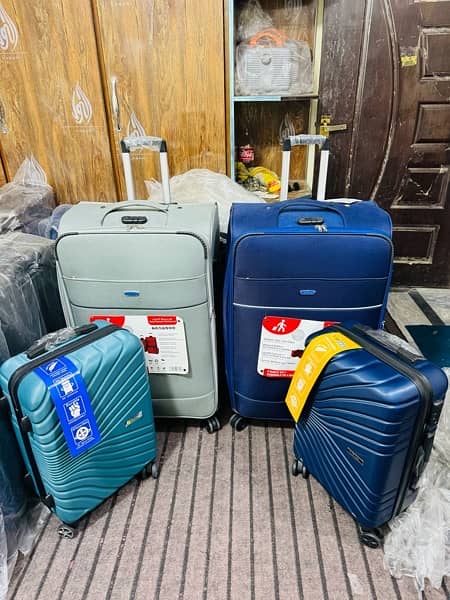 Luggage bags/ travel suitcases/ trolley bags/ travel trolley/ attachi 3