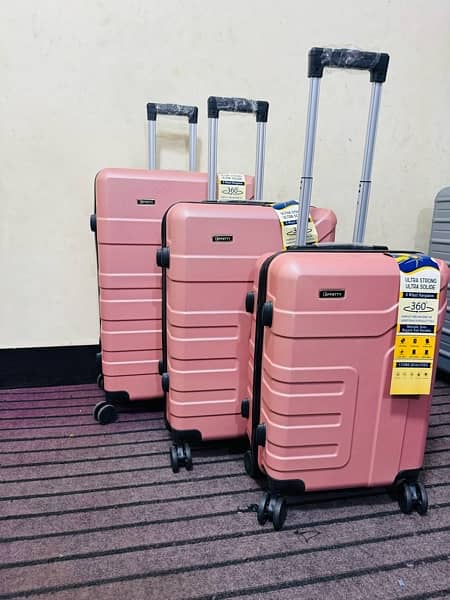 Luggage bags/ travel suitcases/ trolley bags/ travel trolley/ attachi 4