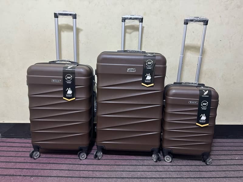 Luggage bags/ travel suitcases/ trolley bags/ travel trolley/ attachi 15