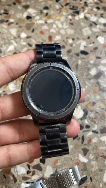 samsung galaxy gear s3 frontier 1