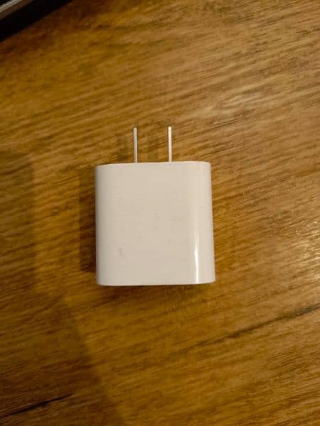 IPhone 11 Pro Original Adapter 0