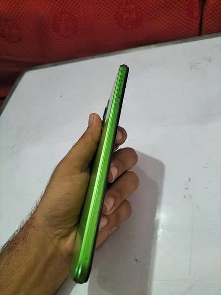 Infinix Hot 12 7