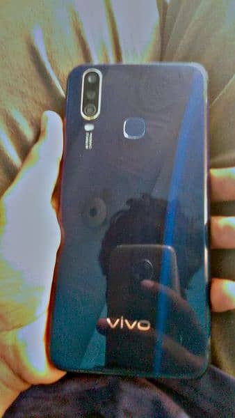 4gb 64gb dual sim pta approved vivo y15 1