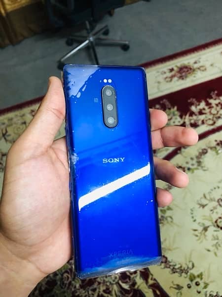 Sony Xperia 1 1