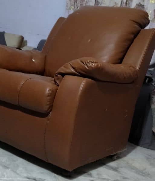 "1 seater sofa" for the good condition not to damage. 1