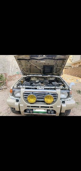 Mitsubishi Pajero 1993 exchange possible 14