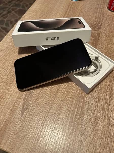 Iphone 15pro max 256 GB 2