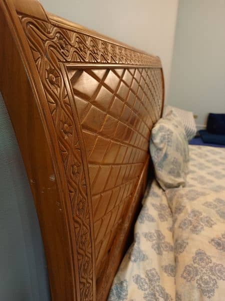 Solid Wooden King size bed 3