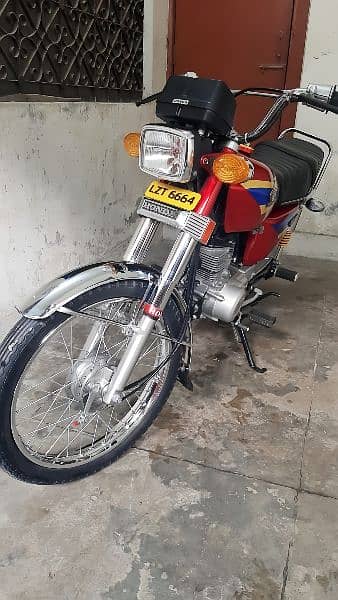 Honda 125 modal 2005. 3