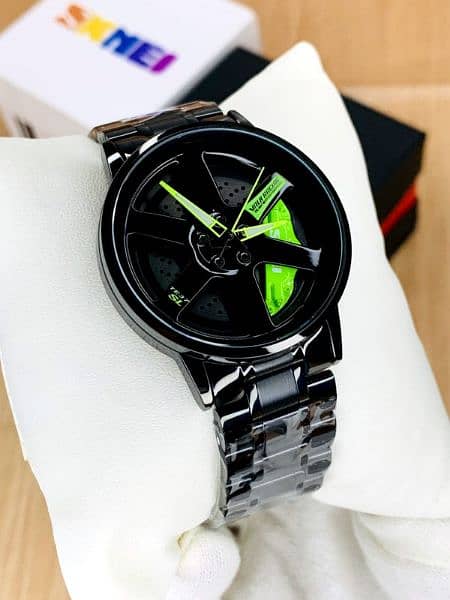 "360° Rotating Spinning Wheel Watch: The Perfect Blend of Style and Mo 4