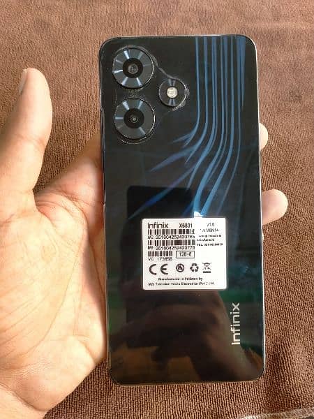 Infinix Hot 30 8/128 (Urgent Sale) 0