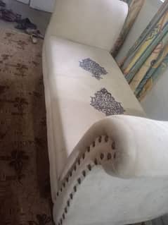 Dewaan sofa