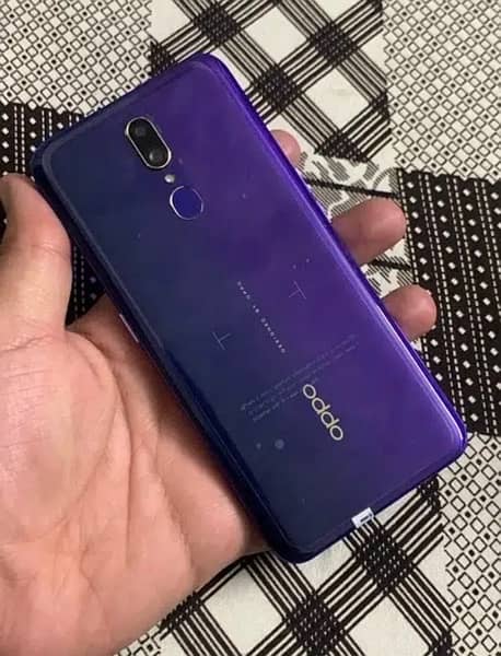 oppo f11 8/256 1