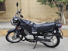 Suzuki GS 150 2021