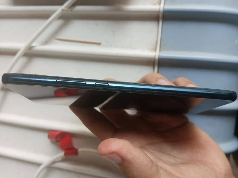 huawei y9 prime 2019 original box available 4×128 condition 10 by 9 3