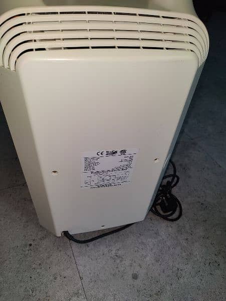 Dehumidifier 10