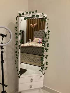 LONG LENGTH MIRROR WITH 2 storage drawers