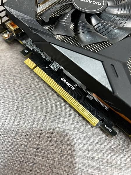 Gigabyte GTX 1660 super 6GB Brand New Condition 3