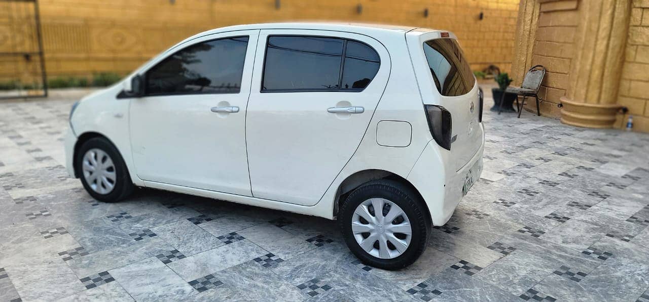 Daihatsu Mira 2012 5