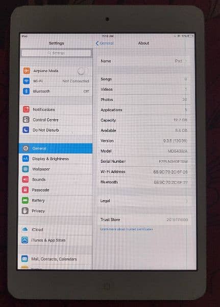 Apple iPad Good Condition 3