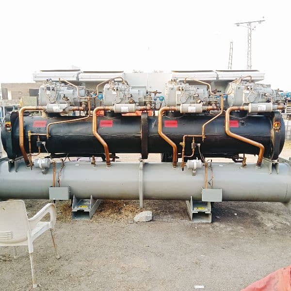 water cool screw chiller 310 ton 3