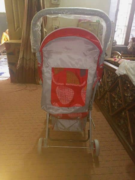 baby pram new condition 1