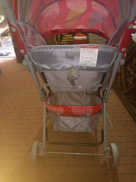 baby pram new condition 3