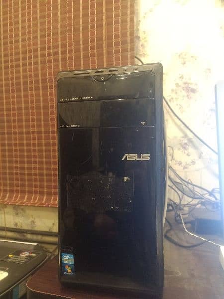 selling me xeon e3 1270 v3 + rx 570 4gb gaming pc 1