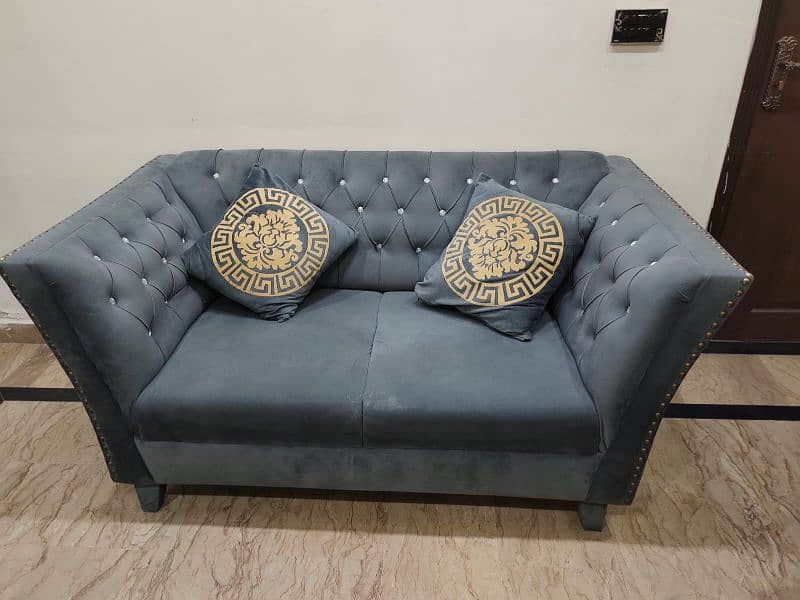 sofa set with cushions 1