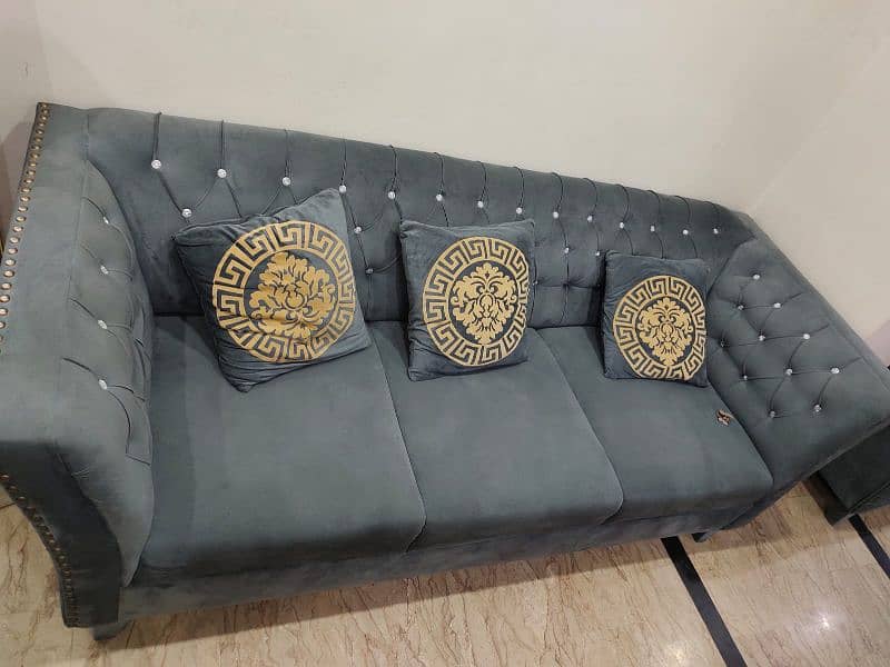 sofa set with cushions 3