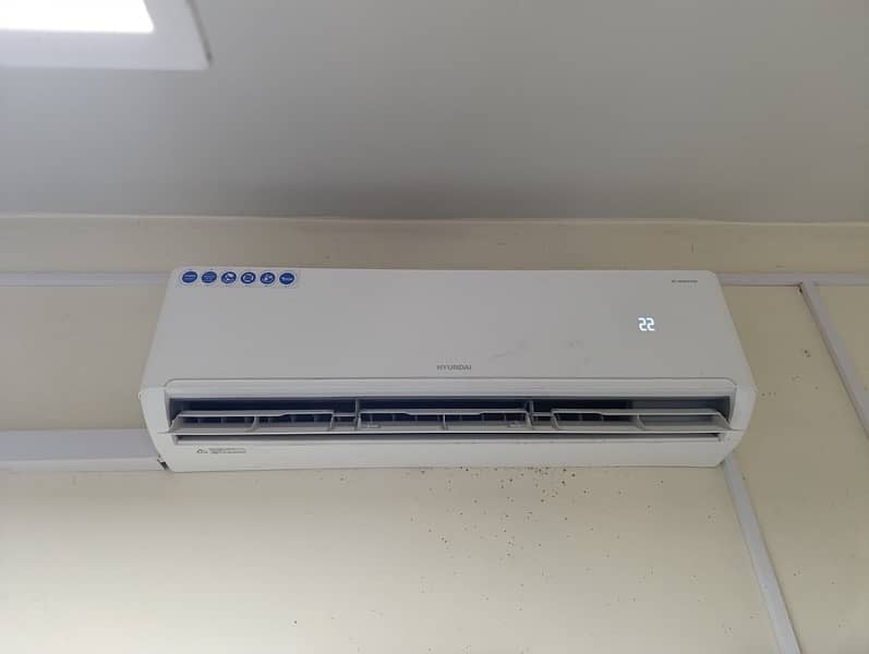 Hyundai 1.5 Ton AC inverter 0