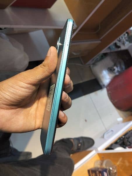 inifinix note 12 6/128 3