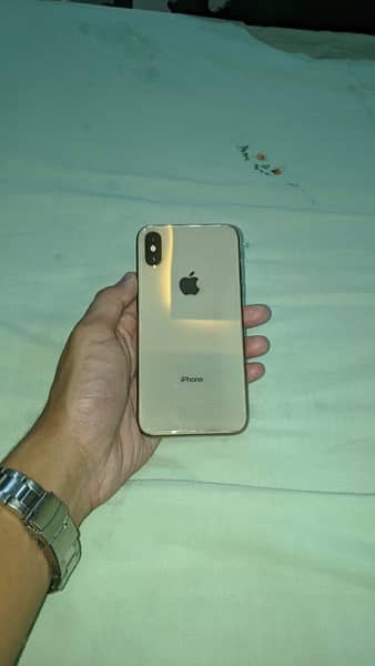 Iphone XS 64gb Factory Unlock (Sim Time Available) 1