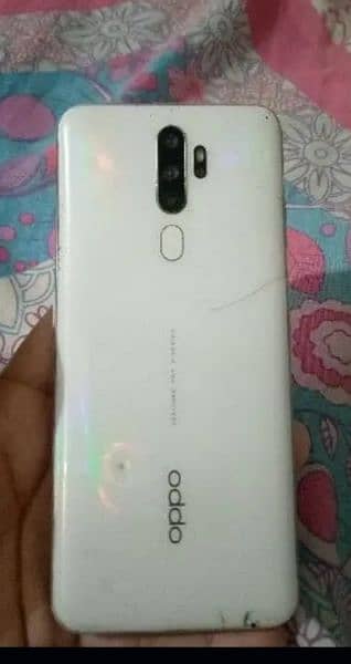 oppo a5 2020 mobile or box.  3/64 ram or rom 1