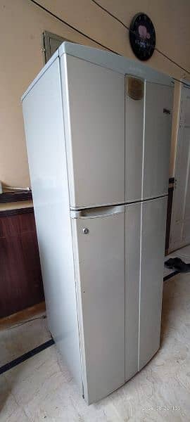 fridge in good condition 1