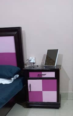 Charming Pink Bed for Girls with a side table 0