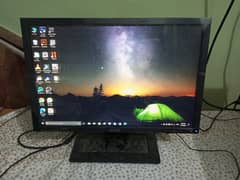 Dell LED 19 inches New Condition