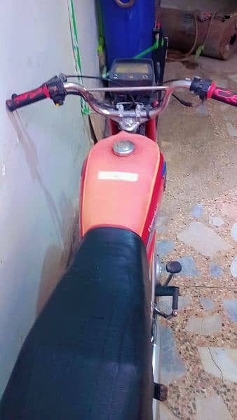 United 70cc for sale 3