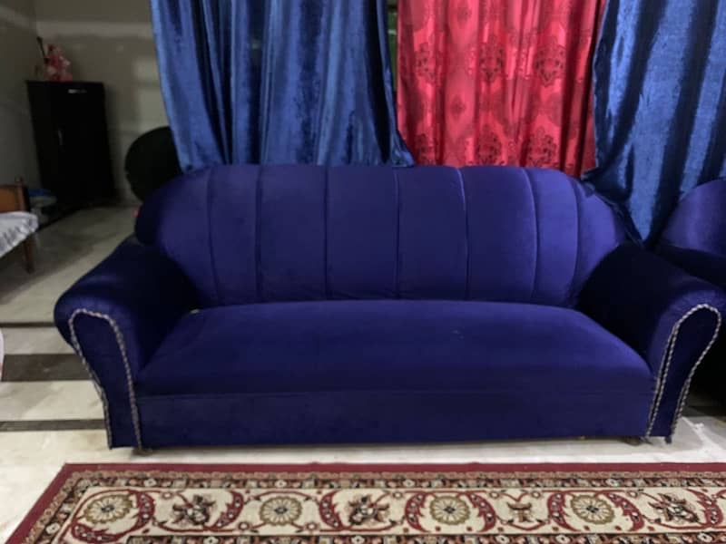 sofa set including 3  matching curtains 2