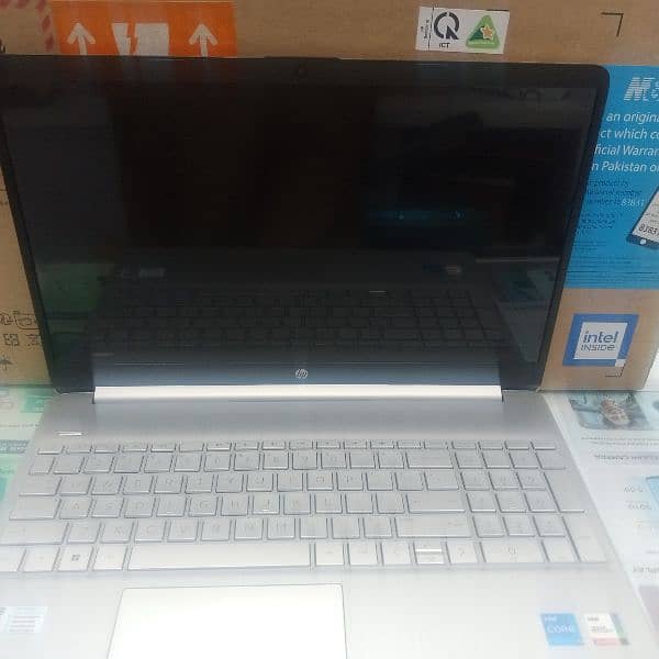 Hp corei5 12th Gen 1