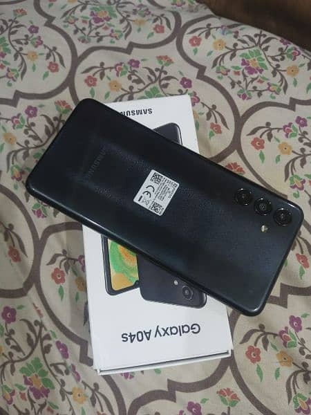 Samsung A04s 64/4  new condition few hours used 3