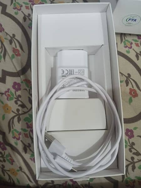 Samsung A04s 64/4  new condition few hours used 8