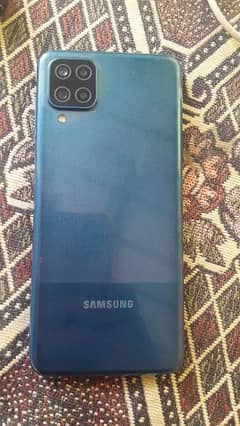 Samsung A12