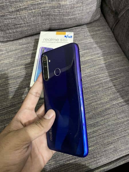 Realme 5 Pro 8 GB Complete Box 8