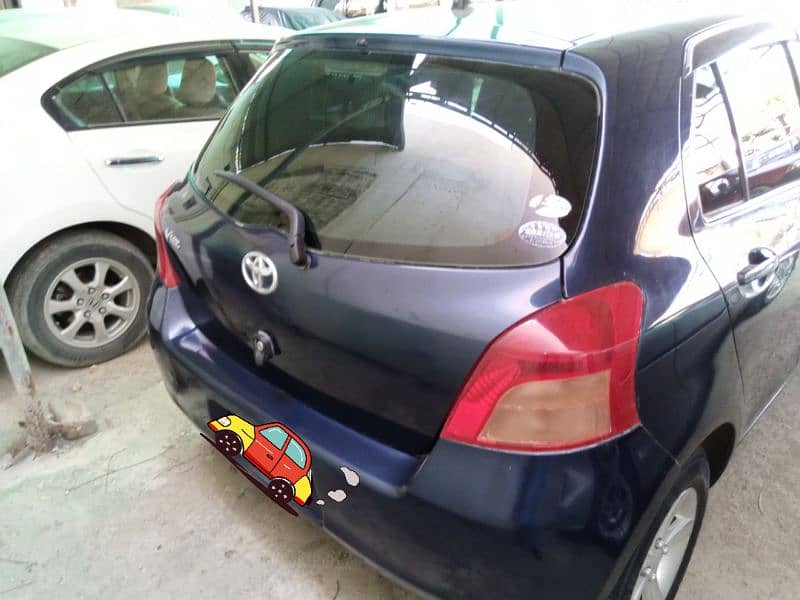 Toyota Vitz 2005 Automatic 14