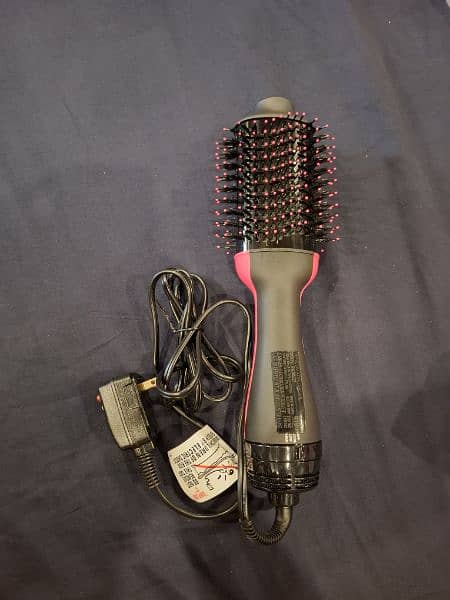 REVLON ONE STEP HAIR DRYER AND VOLUMIZER IMPORTED 2